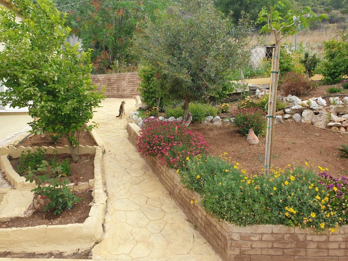 Villa Rania Loutraki 外观 照片